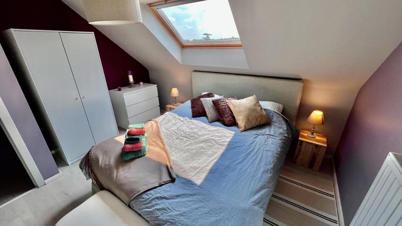 Loft En Duplex Avec Terrasse 3 Chambres Proche Pairi Daiza Монс Экстерьер фото